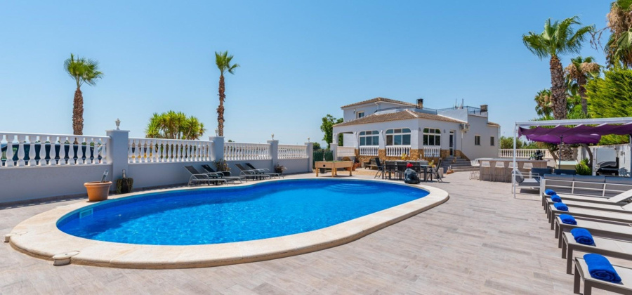 Catral, Alicante, 4 Bedrooms Bedrooms, ,4 BathroomsBathrooms,Country House or Finca,Resale,0,75632354607409088