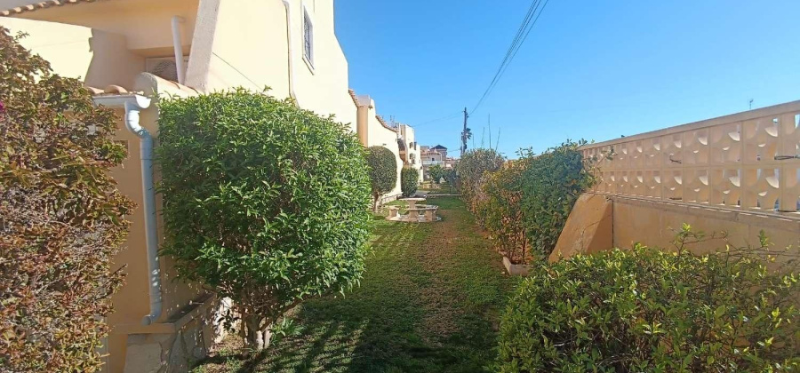 Torrevieja, Alicante, 2 Bedrooms Bedrooms, ,1 BathroomBathrooms,Bungalow,Resale,0,75632206198690368