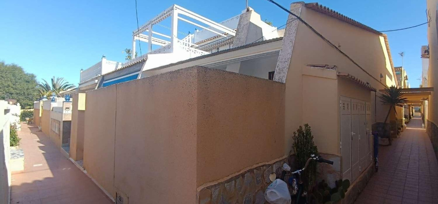 Torrevieja, Alicante, 2 Bedrooms Bedrooms, ,1 BathroomBathrooms,Bungalow,Resale,0,75632206198690368