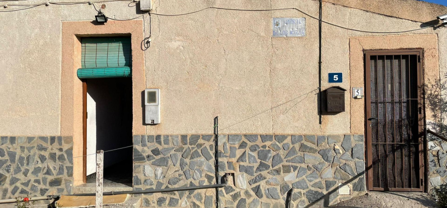 Orihuela, Alicante, 3 Bedrooms Bedrooms, ,1 BathroomBathrooms,Country House or Finca,Resale,0,75632628694243008