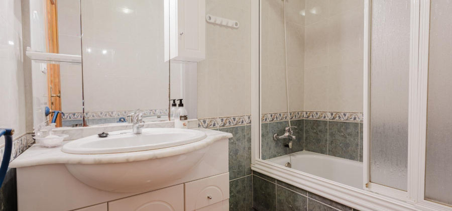 Torrevieja, Alicante, 3 Bedrooms Bedrooms, ,2 BathroomsBathrooms,Apartment,Resale,0,75632220009053120