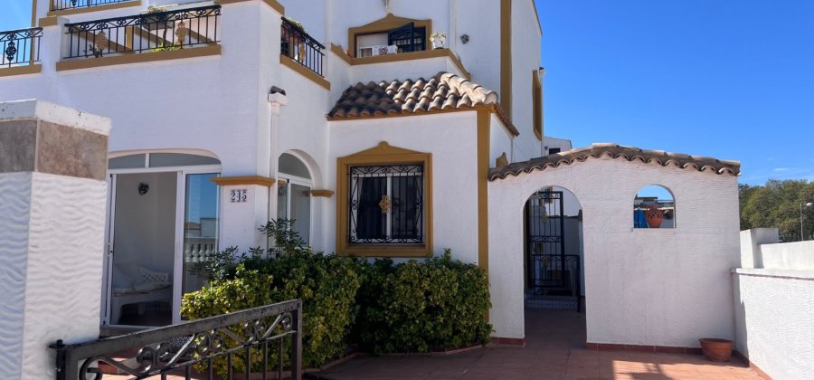 Orihuela, Alicante, 3 Bedrooms Bedrooms, ,2 BathroomsBathrooms,Villa,Resale,0,271160421313169344