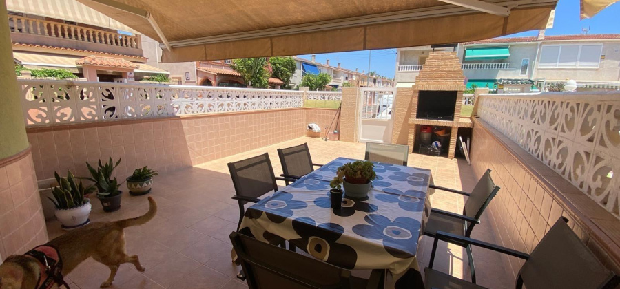 Torrevieja, Alicante, 3 Bedrooms Bedrooms, ,2 BathroomsBathrooms,Townhouse,Resale,0,7563278708185525