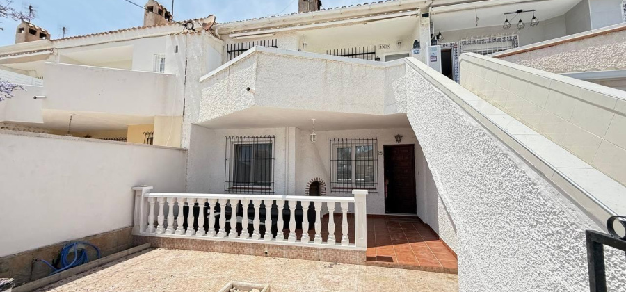 Orihuela Costa, Alicante, 2 Bedrooms Bedrooms, ,1 BathroomBathrooms,Bungalow,Resale,0,7563296153611205