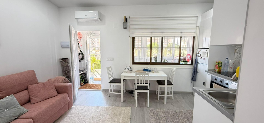 Torrevieja, Alicante, 2 Bedrooms Bedrooms, ,1 BathroomBathrooms,Bungalow,Resale,0,75632105503775312