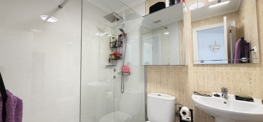 Villamartin, Alicante, 2 Bedrooms Bedrooms, ,1 BathroomBathrooms,Apartment,Resale,0,103186155779614896