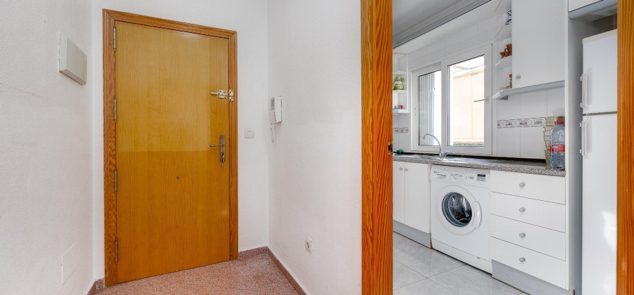 Torrevieja, Alicante, 2 Bedrooms Bedrooms, ,2 BathroomsBathrooms,Apartment,Resale,0,75632212393546704