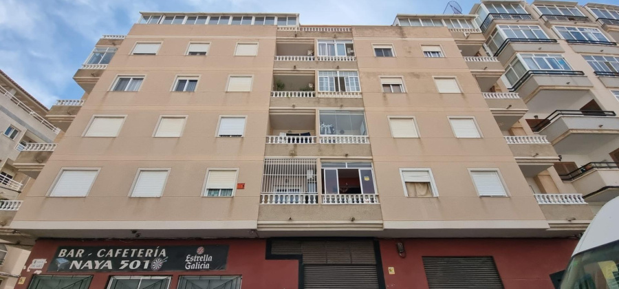 Torrevieja, Alicante, 2 Bedrooms Bedrooms, ,1 BathroomBathrooms,Apartment,Resale,0,75632247369912912