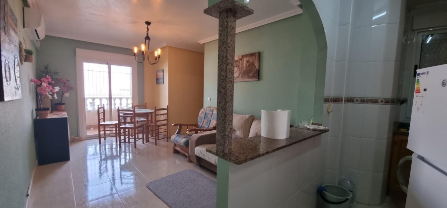 Torrevieja, Alicante, 2 Bedrooms Bedrooms, ,1 BathroomBathrooms,Apartment,Resale,0,75632247369912912