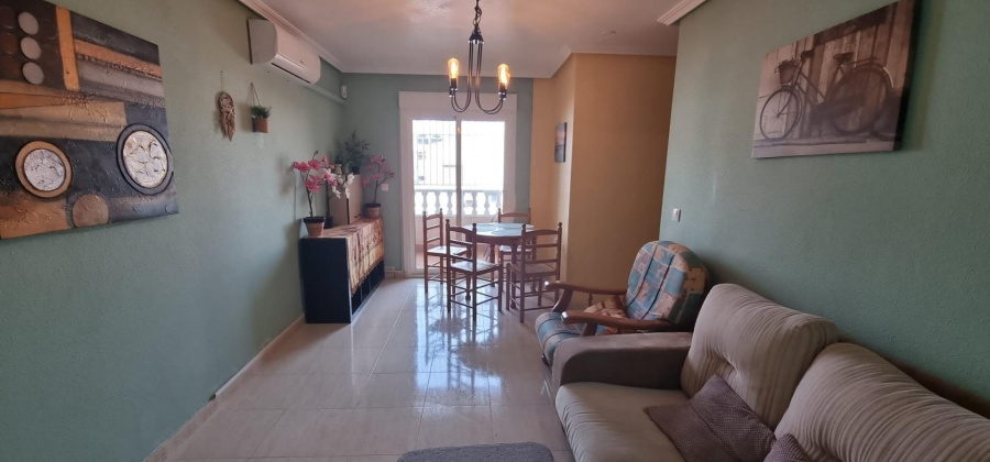 Torrevieja, Alicante, 2 Bedrooms Bedrooms, ,1 BathroomBathrooms,Apartment,Resale,0,75632247369912912