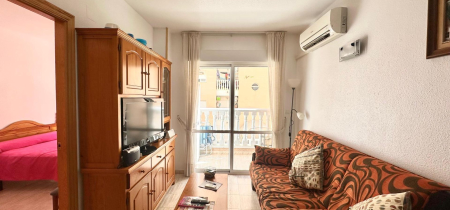 Torrevieja, Alicante, 2 Bedrooms Bedrooms, ,1 BathroomBathrooms,Apartment,Resale,0,75632236770727744
