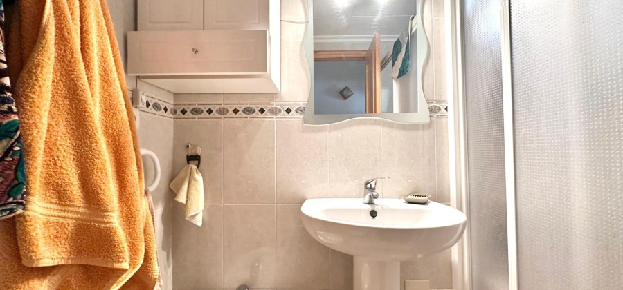 Torrevieja, Alicante, 2 Bedrooms Bedrooms, ,1 BathroomBathrooms,Apartment,Resale,0,75632236770727744