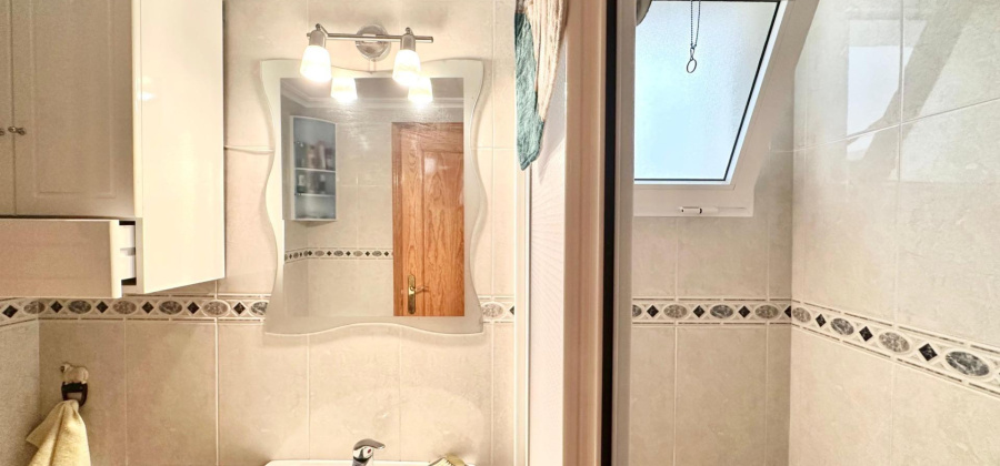 Torrevieja, Alicante, 2 Bedrooms Bedrooms, ,1 BathroomBathrooms,Apartment,Resale,0,75632236770727744