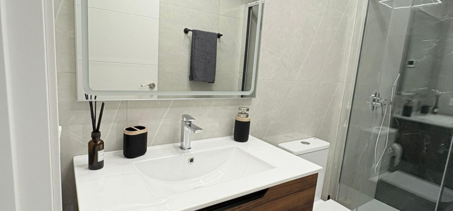 Torrevieja, Alicante, 2 Bedrooms Bedrooms, ,2 BathroomsBathrooms,Apartment,Resale,0,75632452642241168