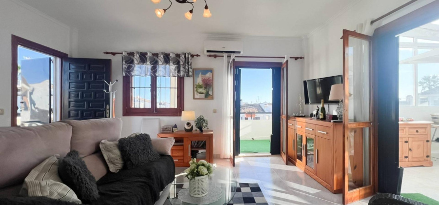 Torrevieja, Alicante, 2 Bedrooms Bedrooms, ,1 BathroomBathrooms,Bungalow,Resale,0,75632228174845792