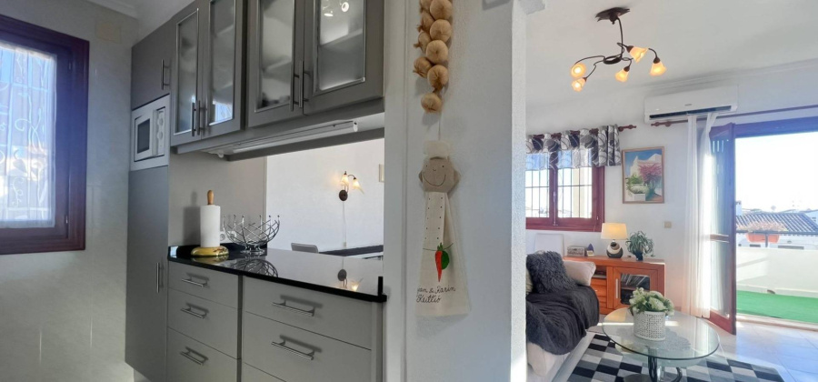 Torrevieja, Alicante, 2 Bedrooms Bedrooms, ,1 BathroomBathrooms,Bungalow,Resale,0,75632228174845792