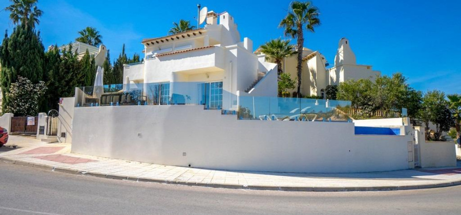 Orihuela Costa, Alicante, 4 Bedrooms Bedrooms, ,3 BathroomsBathrooms,Villa,Resale,0,65945206754395200