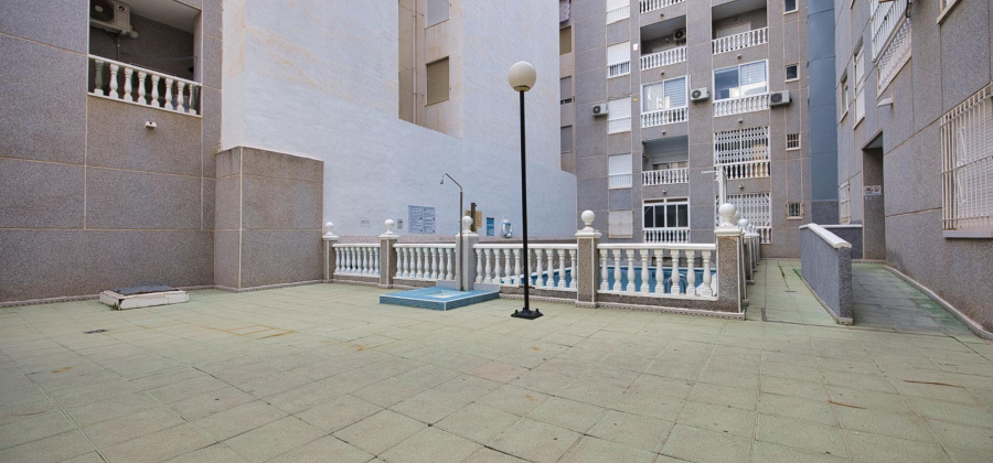 Torrevieja, Alicante, 3 Bedrooms Bedrooms, ,1 BathroomBathrooms,Apartment,Resale,0,75632216914949008