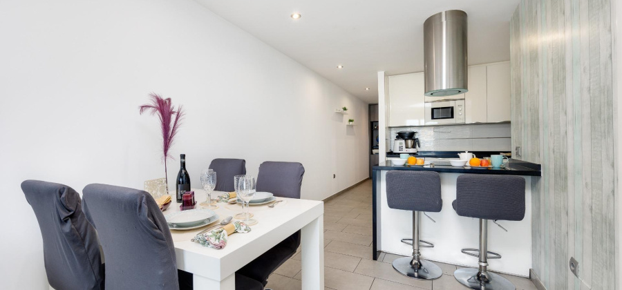 Torrevieja, Alicante, 2 Bedrooms Bedrooms, ,1 BathroomBathrooms,Apartment,Resale,0,75632245621548976