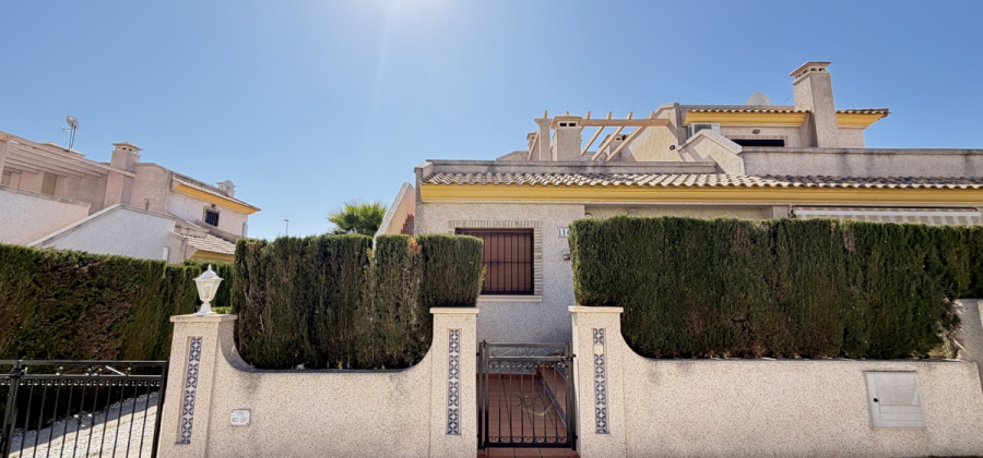 Villamartin, Alicante, 2 Bedrooms Bedrooms, ,2 BathroomsBathrooms,Bungalow,Resale,0,103186165189733296