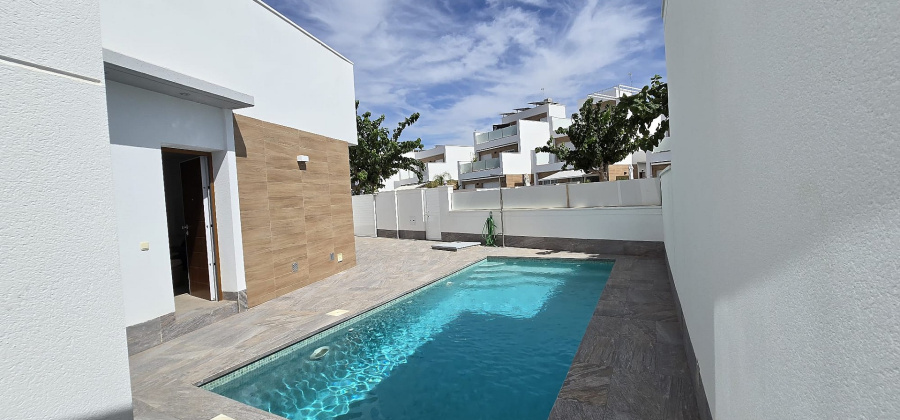 San Pedro del Pinatar, Murcia, 3 Bedrooms Bedrooms, ,2 BathroomsBathrooms,Villa,Resale,0,70249280823454304