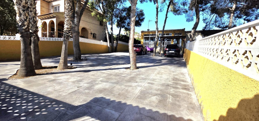 Torrevieja, Alicante, 2 Bedrooms Bedrooms, ,2 BathroomsBathrooms,Villa,Resale,0,75632165092051120