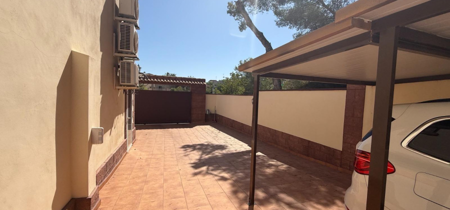 Torrevieja, Alicante, 7 Bedrooms Bedrooms, ,4 BathroomsBathrooms,Villa,Resale,0,75632244966380720