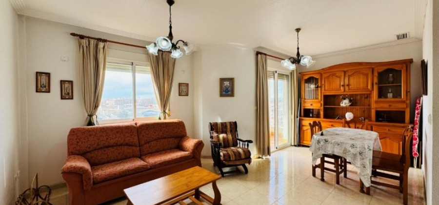 Torrevieja, Alicante, 2 Bedrooms Bedrooms, ,1 BathroomBathrooms,Apartment,Resale,0,291685207626672320
