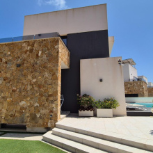 Torrevieja, Alicante, 4 Bedrooms Bedrooms, ,3 BathroomsBathrooms,Villa,Resale,0,7563278723189634