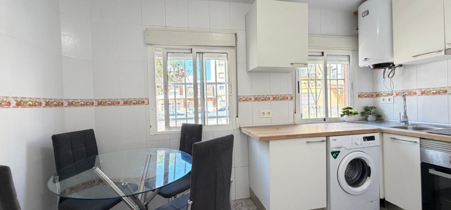 Torrevieja, Alicante, 2 Bedrooms Bedrooms, ,1 BathroomBathrooms,Apartment,Resale,0,75632104742541392