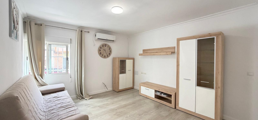 Torrevieja, Alicante, 2 Bedrooms Bedrooms, ,1 BathroomBathrooms,Apartment,Resale,0,75632104742541392