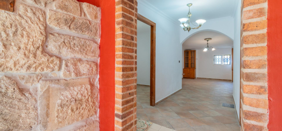 Torrevieja, Alicante, 4 Bedrooms Bedrooms, ,2 BathroomsBathrooms,Villa,Resale,0,75632233574540736