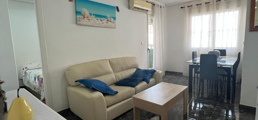 Torrevieja, Alicante, 2 Bedrooms Bedrooms, ,1 BathroomBathrooms,Apartment,Resale,0,75632285754836064