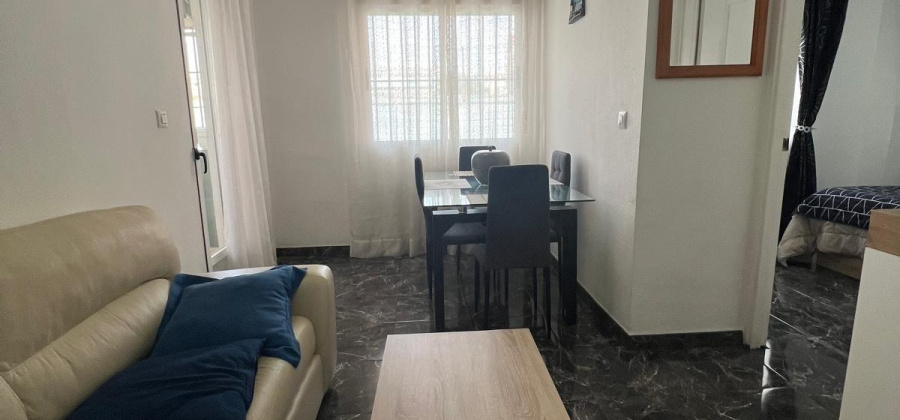 Torrevieja, Alicante, 2 Bedrooms Bedrooms, ,1 BathroomBathrooms,Apartment,Resale,0,75632285754836064