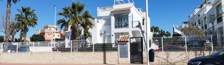 Torrevieja, Alicante, 2 Bedrooms Bedrooms, ,1 BathroomBathrooms,Bungalow,Resale,0,271160241325745824