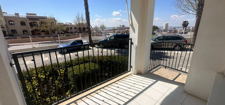 Torrevieja, Alicante, 2 Bedrooms Bedrooms, ,1 BathroomBathrooms,Bungalow,Resale,0,271160241325745824