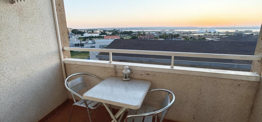 Torrevieja, Alicante, 2 Bedrooms Bedrooms, ,1 BathroomBathrooms,Apartment,Resale,0,7563282684523169