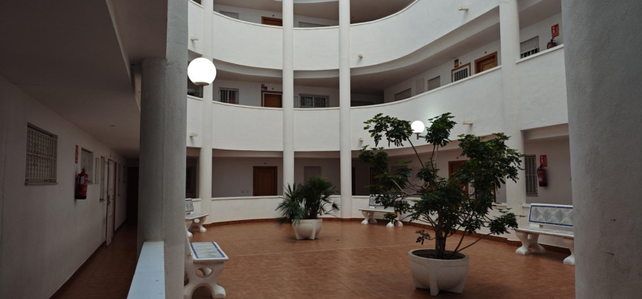 Torrevieja, Alicante, 2 Bedrooms Bedrooms, ,1 BathroomBathrooms,Apartment,Resale,0,7563282684523169