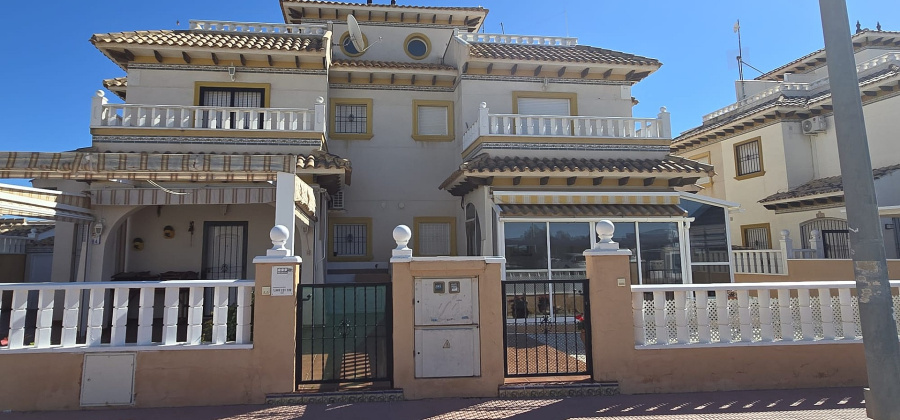 Orihuela Costa, Alicante, 2 Bedrooms Bedrooms, ,2 BathroomsBathrooms,Villa,Resale,0,70249219098027224