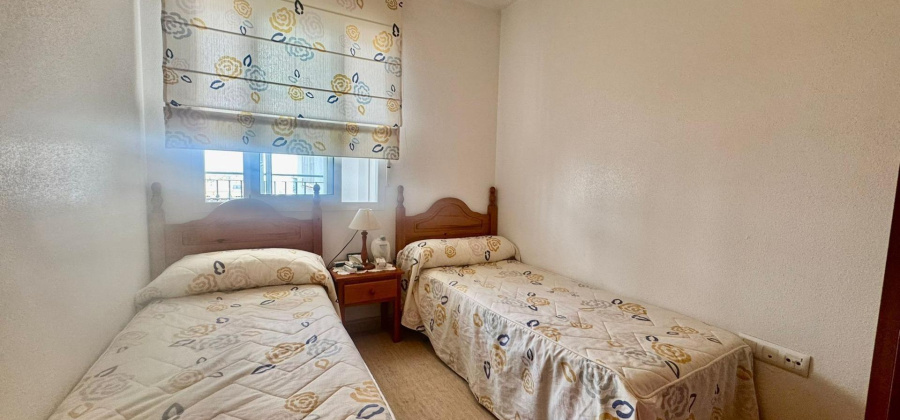 Torrevieja, Alicante, 2 Bedrooms Bedrooms, ,1 BathroomBathrooms,Apartment,Resale,0,75632285121888864