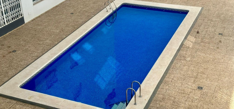 Torrevieja, Alicante, 2 Bedrooms Bedrooms, ,1 BathroomBathrooms,Apartment,Resale,0,75632285121888864