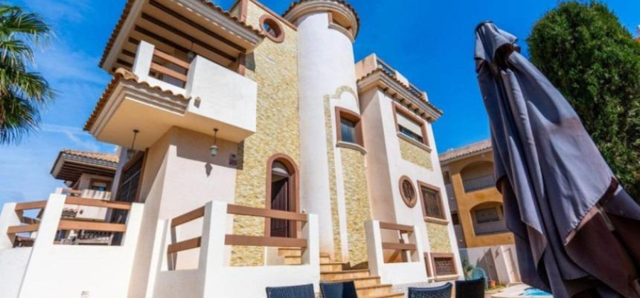 Orihuela Costa, Alicante, 6 Bedrooms Bedrooms, ,3 BathroomsBathrooms,Villa,Resale,0,75632495307552096