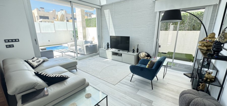 Lomas de Cabo Roig, Alicante, 4 Bedrooms Bedrooms, ,4 BathroomsBathrooms,Villa,Resale,0,103186178551048368