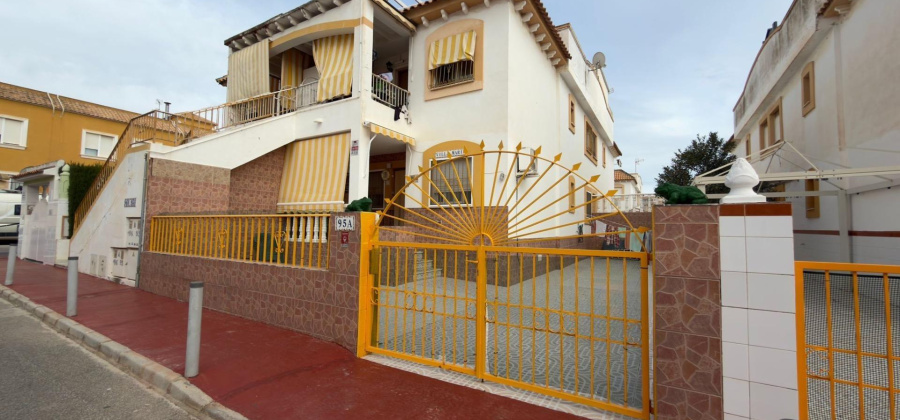 Orihuela Costa, Alicante, 2 Bedrooms Bedrooms, ,1 BathroomBathrooms,Bungalow,Resale,0,75632564360760240