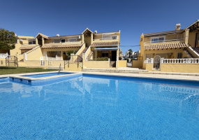 Villamartin, Alicante, 2 Bedrooms Bedrooms, ,1 BathroomBathrooms,Apartment,Resale,0,103186245930084240
