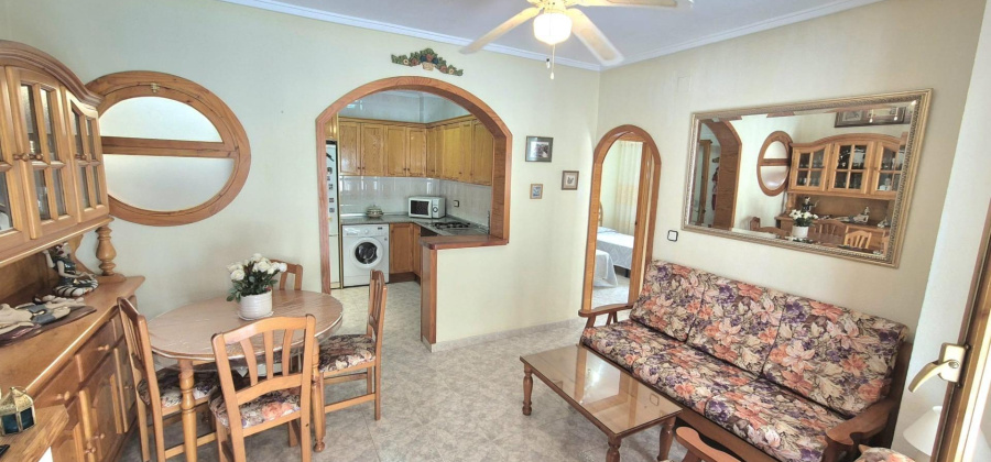 Torrevieja, Alicante, 3 Bedrooms Bedrooms, ,2 BathroomsBathrooms,Villa,Resale,0,75632640864798624