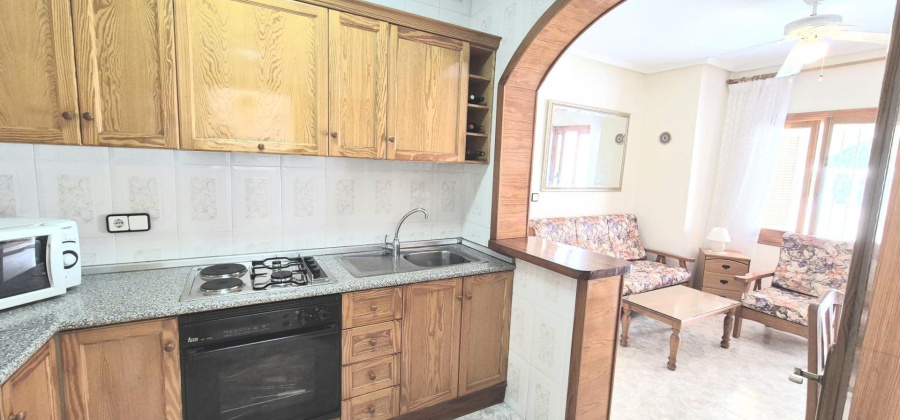 Torrevieja, Alicante, 3 Bedrooms Bedrooms, ,2 BathroomsBathrooms,Villa,Resale,0,75632640864798624