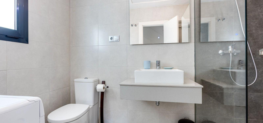 Torrevieja, Alicante, 2 Bedrooms Bedrooms, ,1 BathroomBathrooms,Apartment,Resale,0,75632174068325184