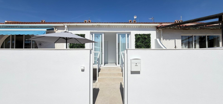 Torrevieja, Alicante, 2 Bedrooms Bedrooms, ,1 BathroomBathrooms,Townhouse,Resale,0,7563270635700832