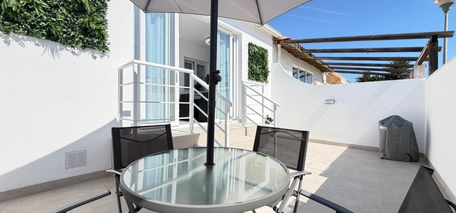 Torrevieja, Alicante, 2 Bedrooms Bedrooms, ,1 BathroomBathrooms,Townhouse,Resale,0,7563270635700832